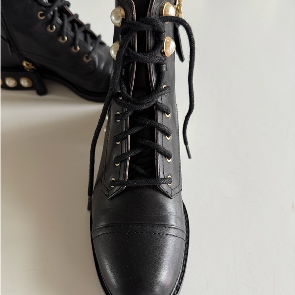 Louise et Cie Black Ankle Boots, 6 1/2, Lace up W  Side Zipper, NWOT - Picture 5 of 6